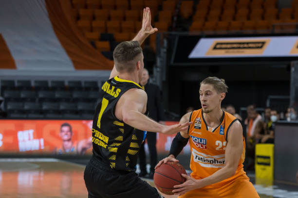 打破纪录而 打破纪录而