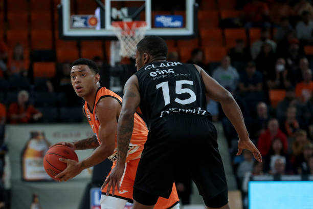 区外接到队 区外接到队