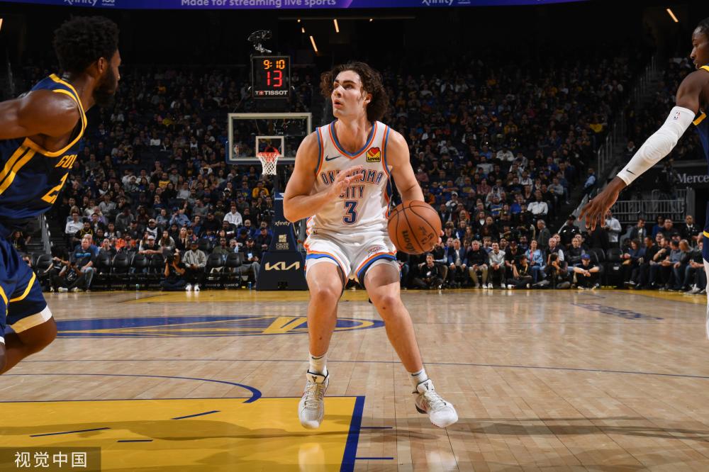 内人士充满 内人士充满