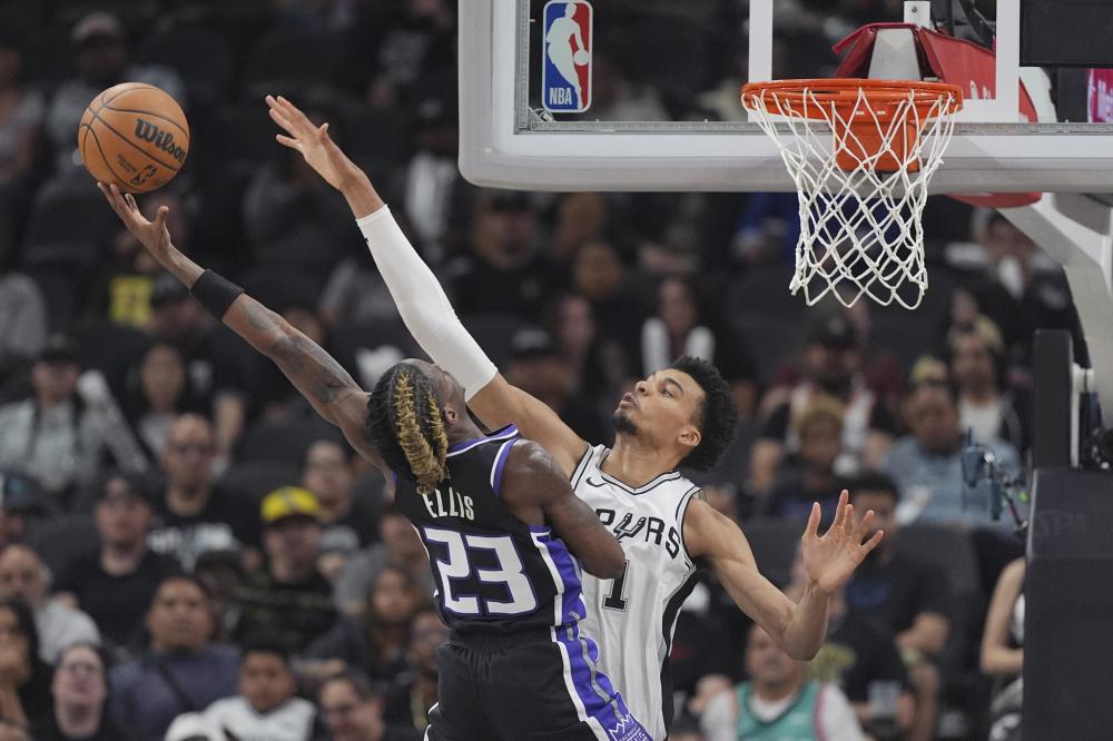 在防守方面 在防守方面